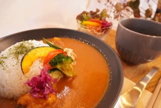 スパイスチキンカレーランチ