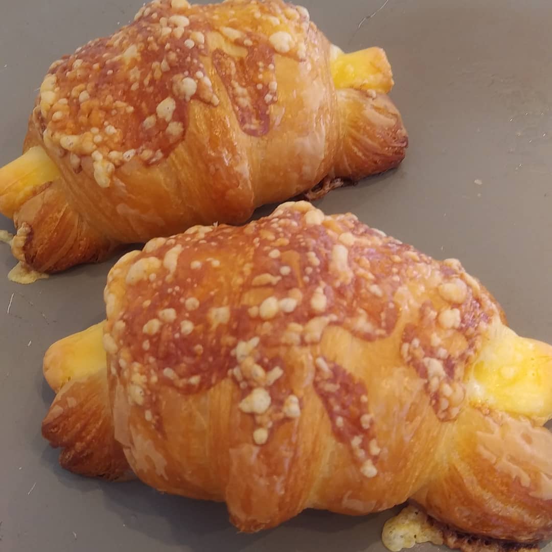 チーズクロワッサン