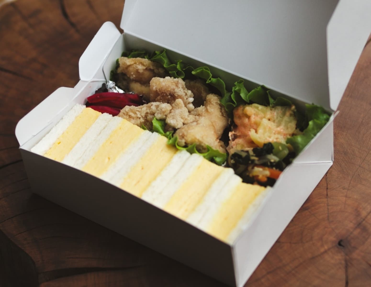 玉子サンドBOX