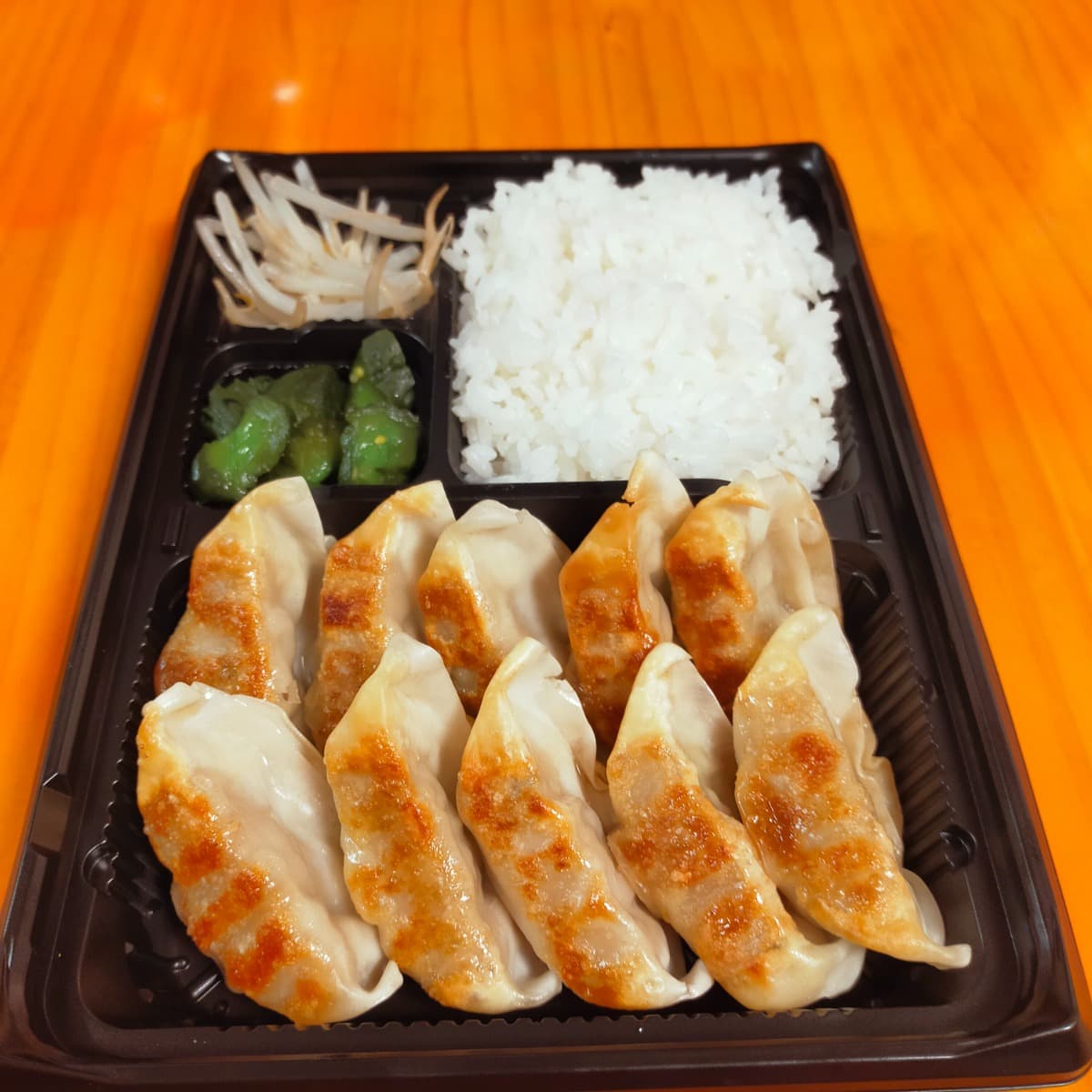 餃子弁当（ミニ餃子10個）